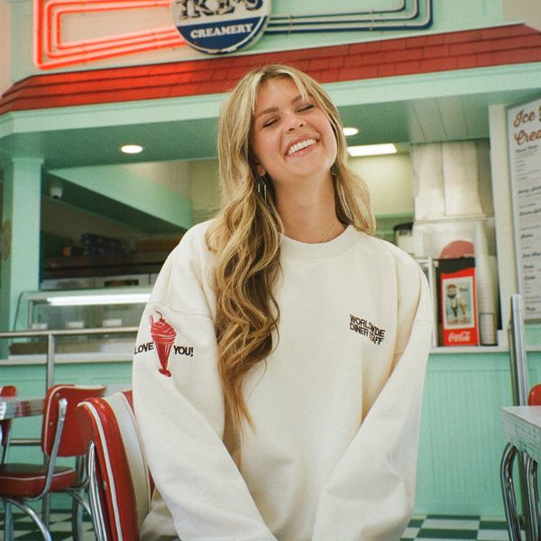 Dandy Diner Crew Neck in Cream